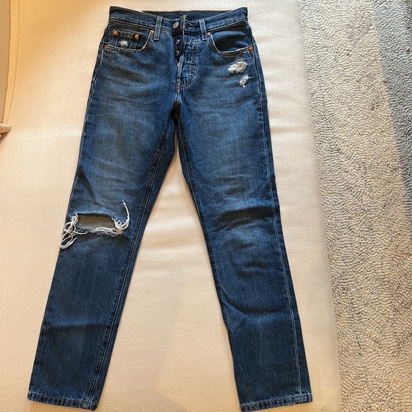 Brand new Levi’s . Perfect condition never worn. Too small for me. - Picture 3 of 6